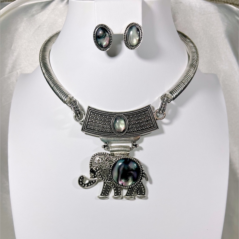 Elephant Necklace & Earrings Set - Picture 2 of 6